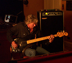 Roger Waters | Ashdown ABM KING Combo