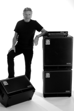 Roger Waters | Ampeg SVT7PRO and PN410HLF